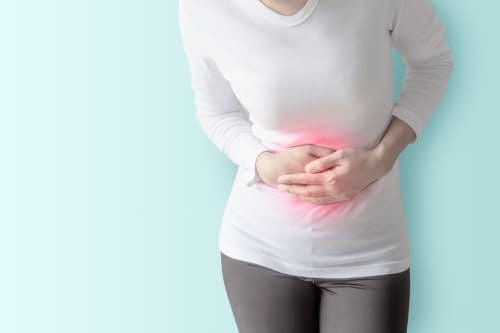 Corrección de hernias inguinales, postinsicionales por laparoscopia